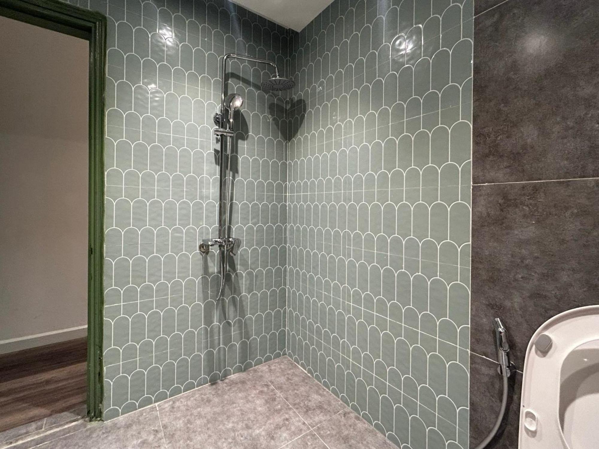 The Urban Westlake Apartment Hanoi Exterior photo